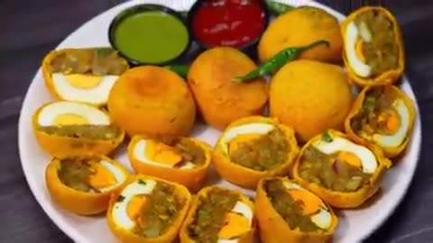 Anda Pakoda Popular Street Food _ Iftar recipe _ Ramadan Special Ande Aloo Pakoda