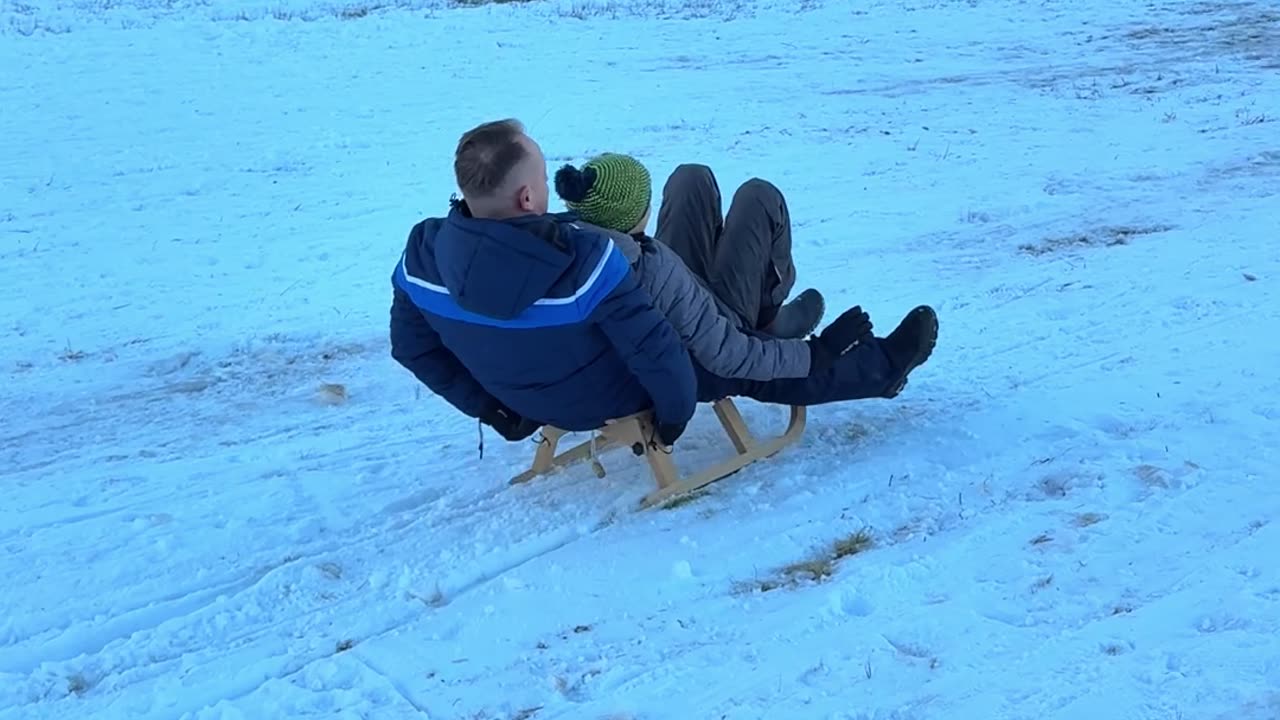 Sleigh Breaks Down While Sledding