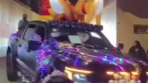 Members of Los Tlacos (also known as Cartel de la Sierra) held a Christmas parade