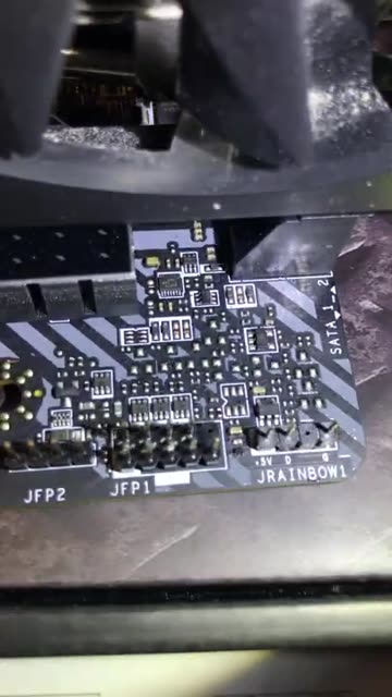 How To Jump Start a Motherboard #Shorts