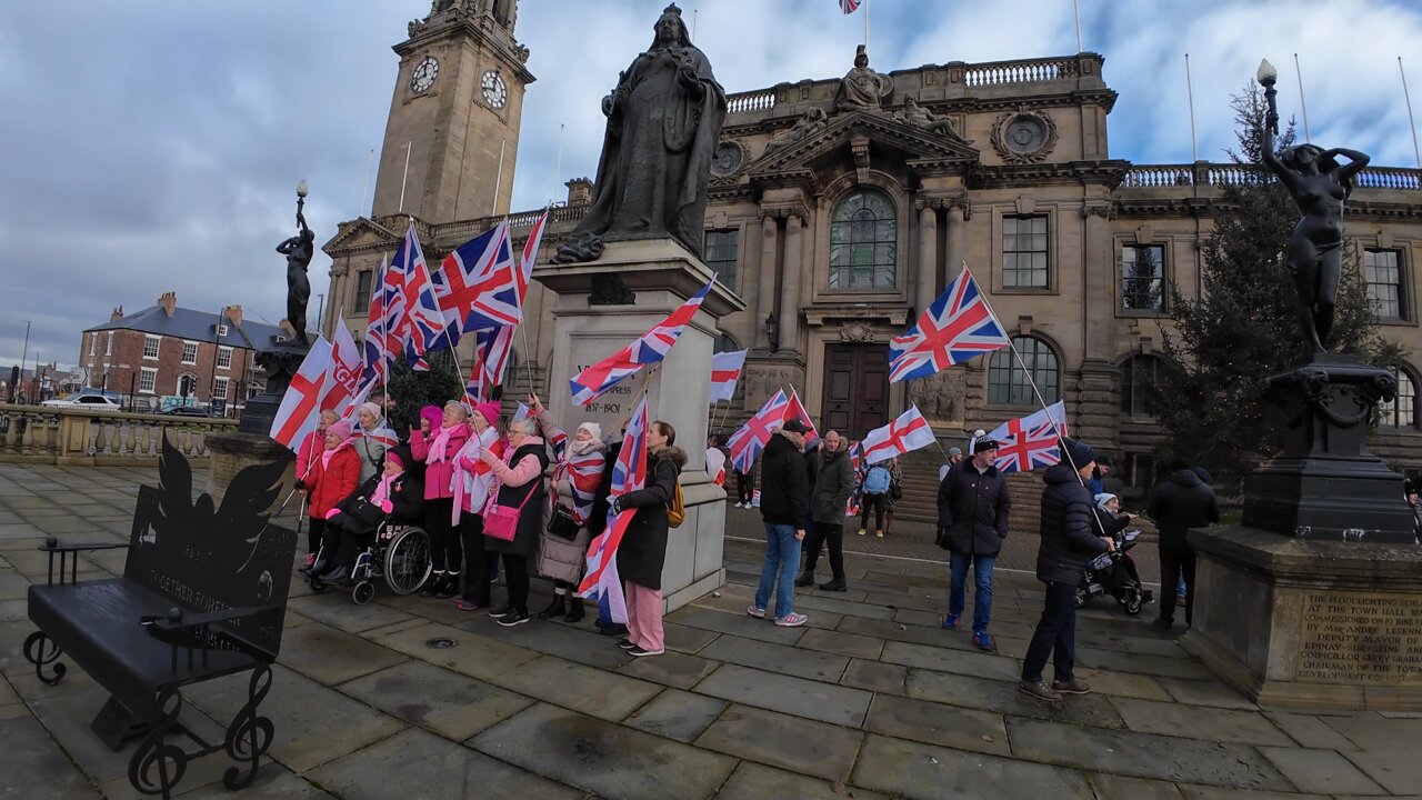 South Shields Migrant Protest - Sat. 22/11/25 - 'Two shiners & a broken sneck' series
