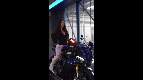 Mesmerizing eyes locking mine into them 😵‍💫