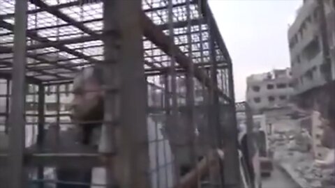 🌪 Throwback: Syrian militants throw Alawites in cages
