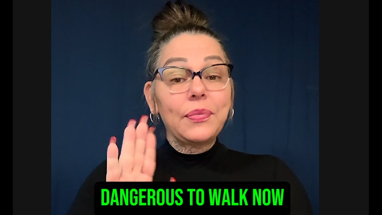 🚨 Dangerous To Walk In Florida 😭 #ASL #deaf #signlanguage