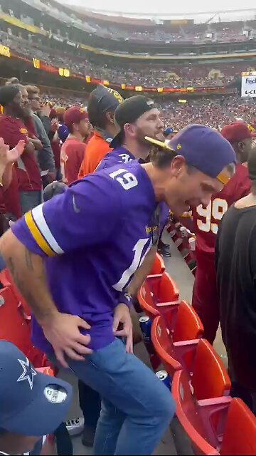 🇺🇸Pentagon Secretary Pete Hegseth.