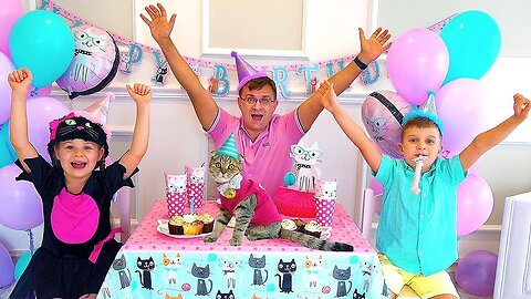 Roma_and_Diana_Pretend_Play_Birthday_Party_stories