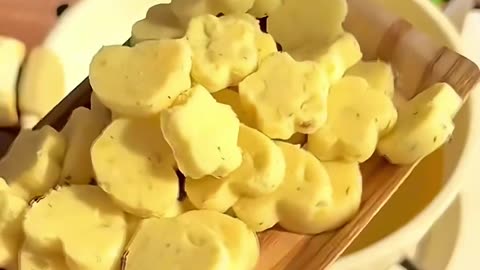 Homemade Crispy Potato from @pattygurlz - SO GOOD! FOLLOW & LIKE for Easy Recipes!