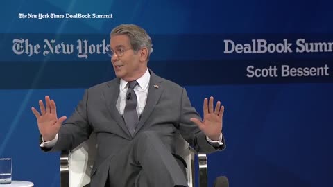 🚩Sec. Scott Bessent PUMMELED the NYT's double standard on PDJT's health