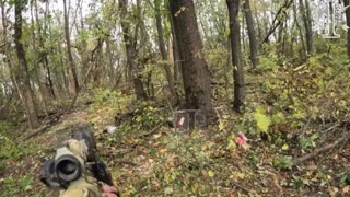 Ukrainian Scouts Run Into Russian Soldier