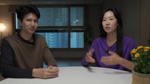 Trump GOLD DIGGING in Asia for broke USA