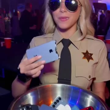 iPhone Apple Snacks: