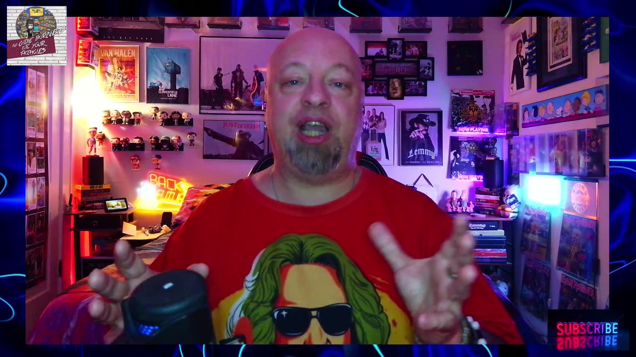 PLUR1BUS Trailer Reaction