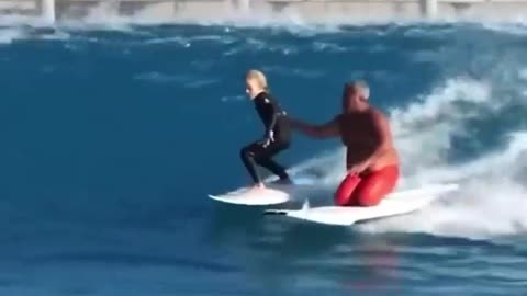 🤯✨ You Won't Believe How This Surf Instructor Teaches! | FeedMyCuriosity