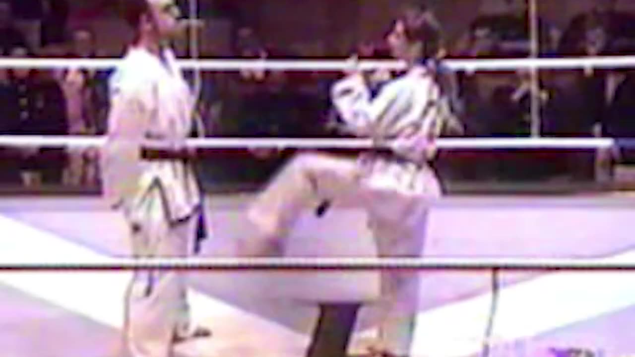 Karate_Woman