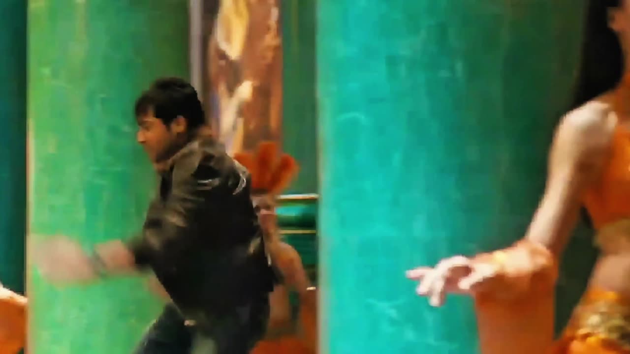 Kaal mulaitha poove ft. Suriya x kajal