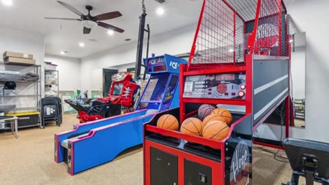 Savvy Splendor: Exclusive Homes That Define High-End Living