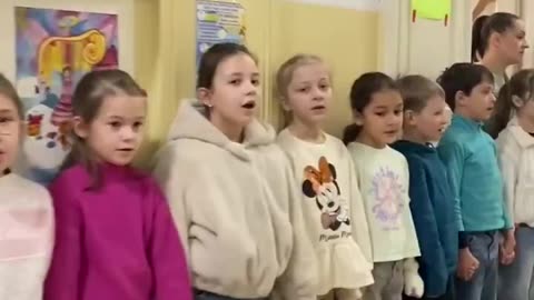 Kyiv City Council Recommends Singing the Anthem Daily in Schools
