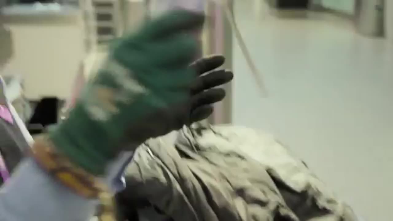 Staff_Question_Suspicious_Passenger___Heathrow_Britain_s_Busiest_Airport_S6_E5___Our_Stories