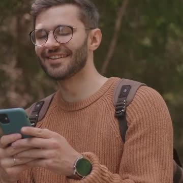 How One Tree Feeds the Entire Forest #nature #wildlife