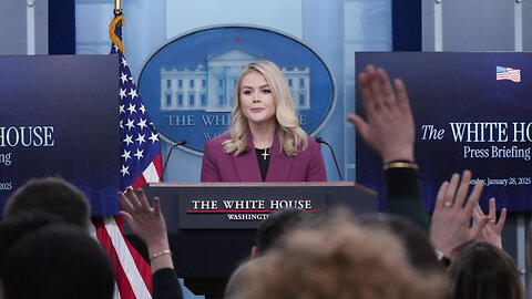 ‘What a star’: New US Press Secretary commended following first briefing