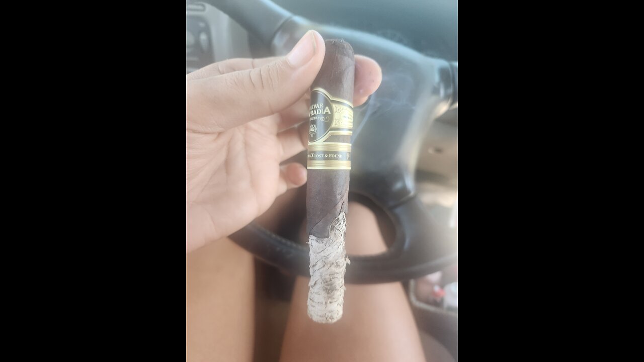 Bolivia EMS by Lost and Found Oscuro Robusto Review Part 2