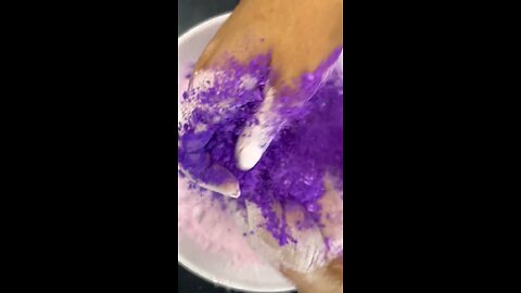 purple💜💜🟣 chalk