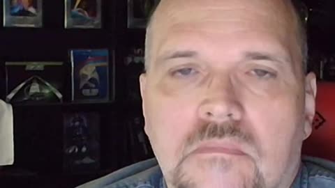 The Media's Role In Promoting Insanity / Red, Rights & You