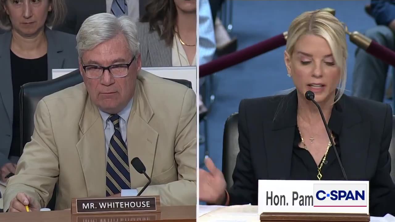 WHITEHOUSE: “Jeffrey Epstein showed people photos of President Trump with ...