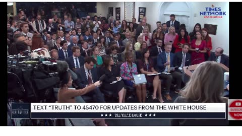 White House LIVE: Karoline Leavitt STORMS OUT of Press Briefing After Being Cornered | US News | USA
