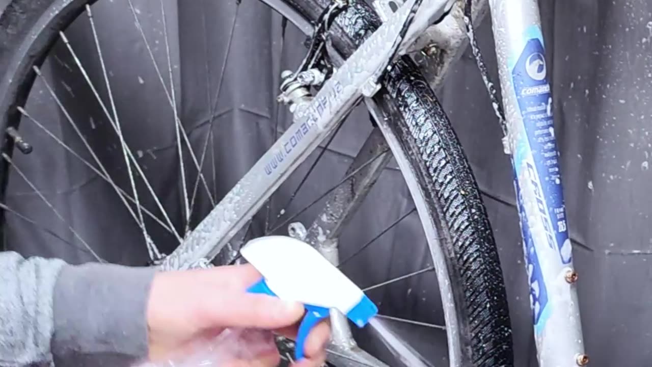 How to quickly wash your bicycle.
