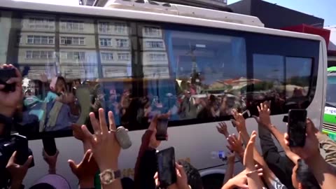 Cambodian soldiers return from Thailand under renewed ceasefire