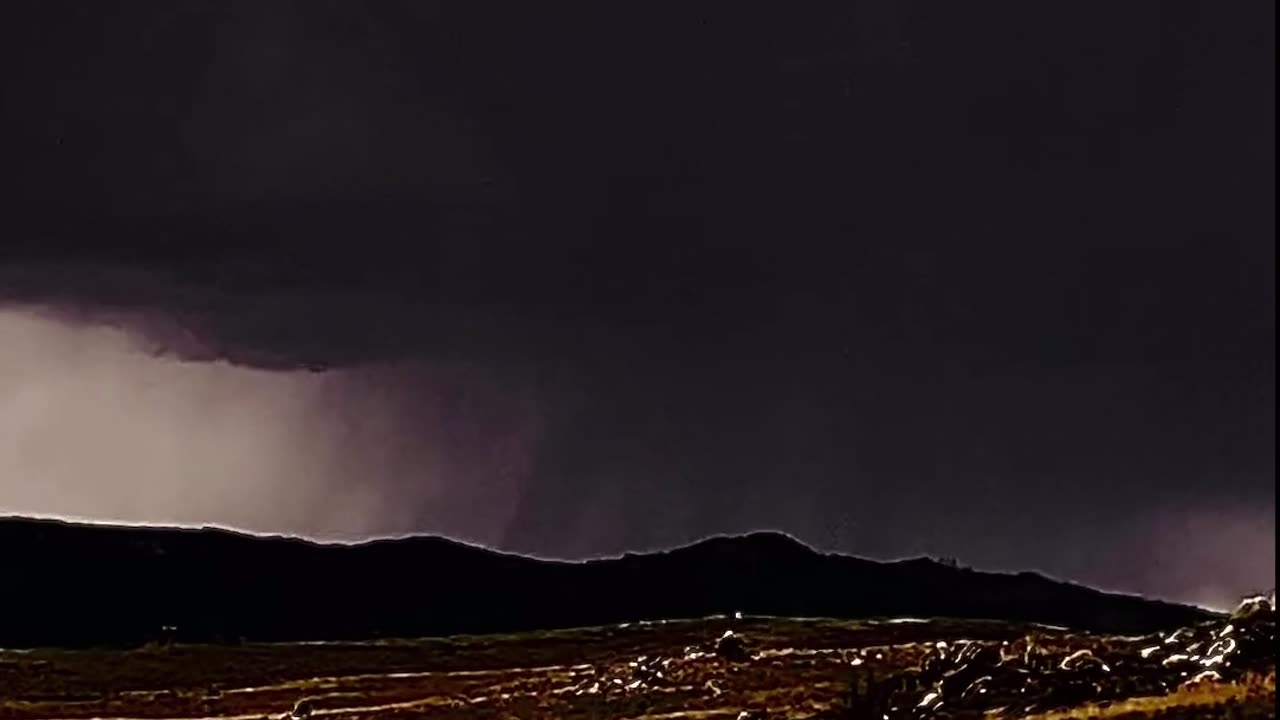 🌪️👽 UFOs during Thunderstorm - What's This Unusual Phenomenon? | TheTruthAbove
