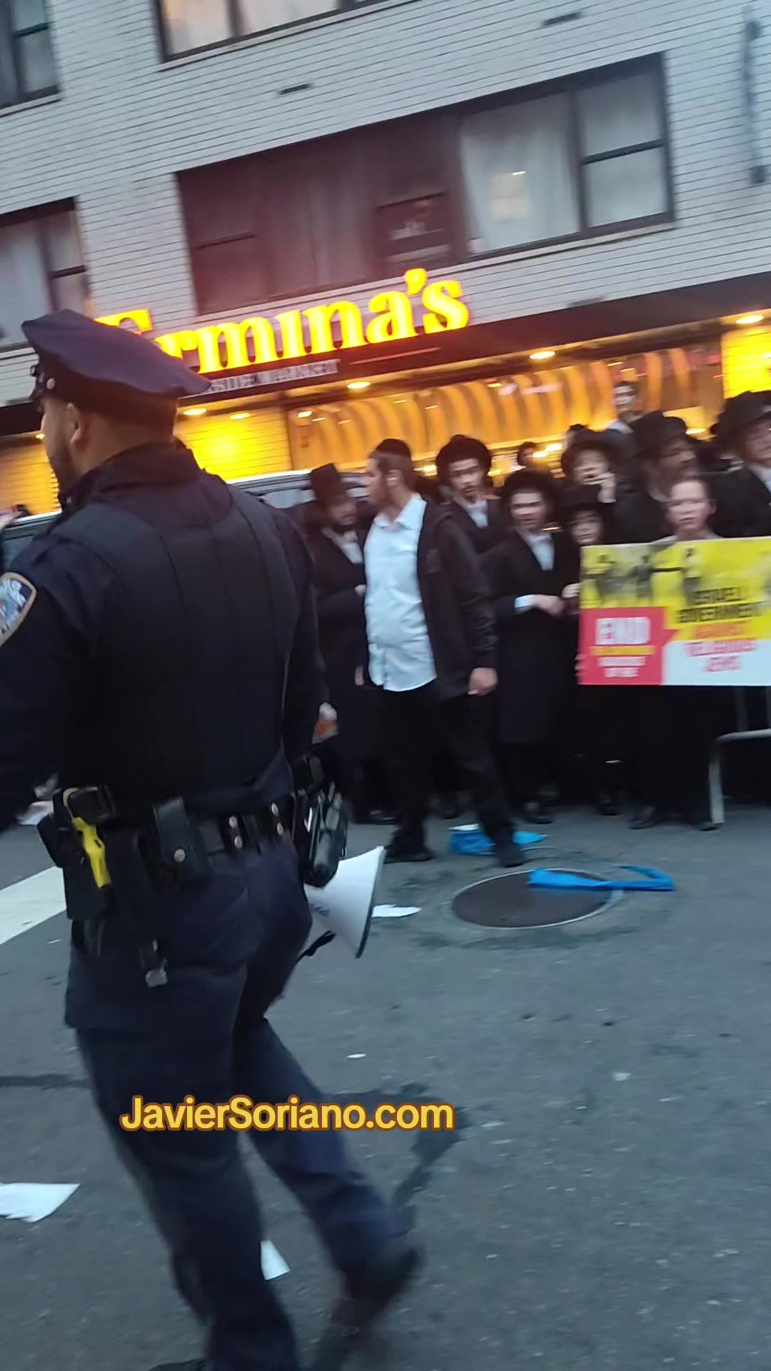 Anti-IDF Jews in New York City protest against Israel.
