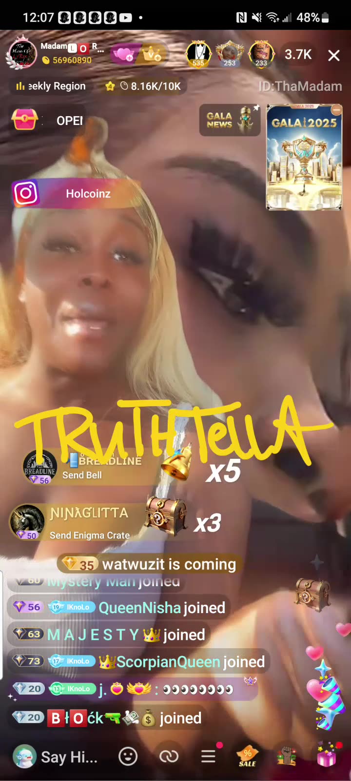 MADAM LO CRASHING OUT READY TO DESTROY PROPERTY & FIGHT IN FULL MELTDOWN MODE AFTER HER TRANS MAN CHEATS ON HER