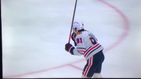 Blackhawks C #91 Frank Nazar get hit in the face /broken jaw.