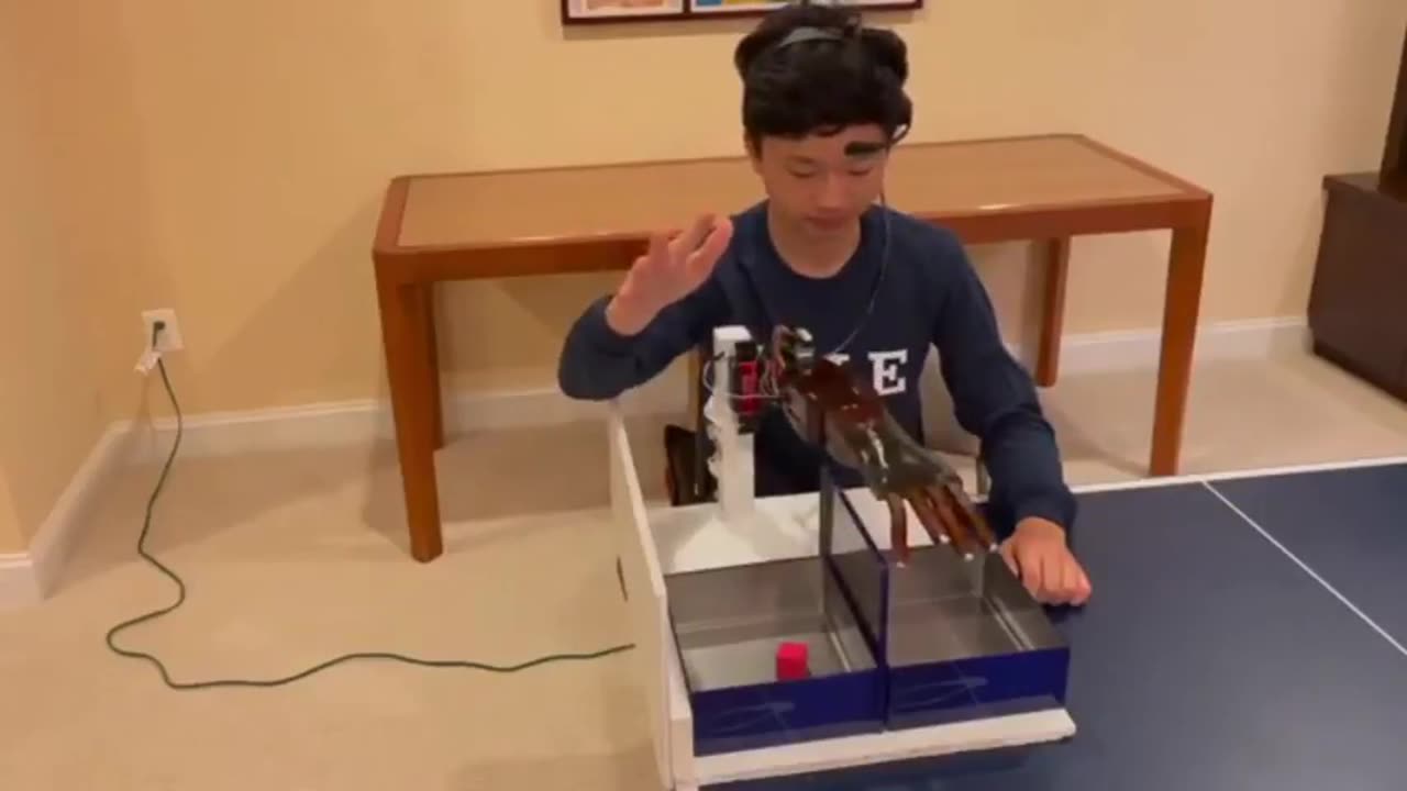 17 YR OLD BUILT A $300 AI-POWERED MIND-CONTROLLED PROSTHETIC