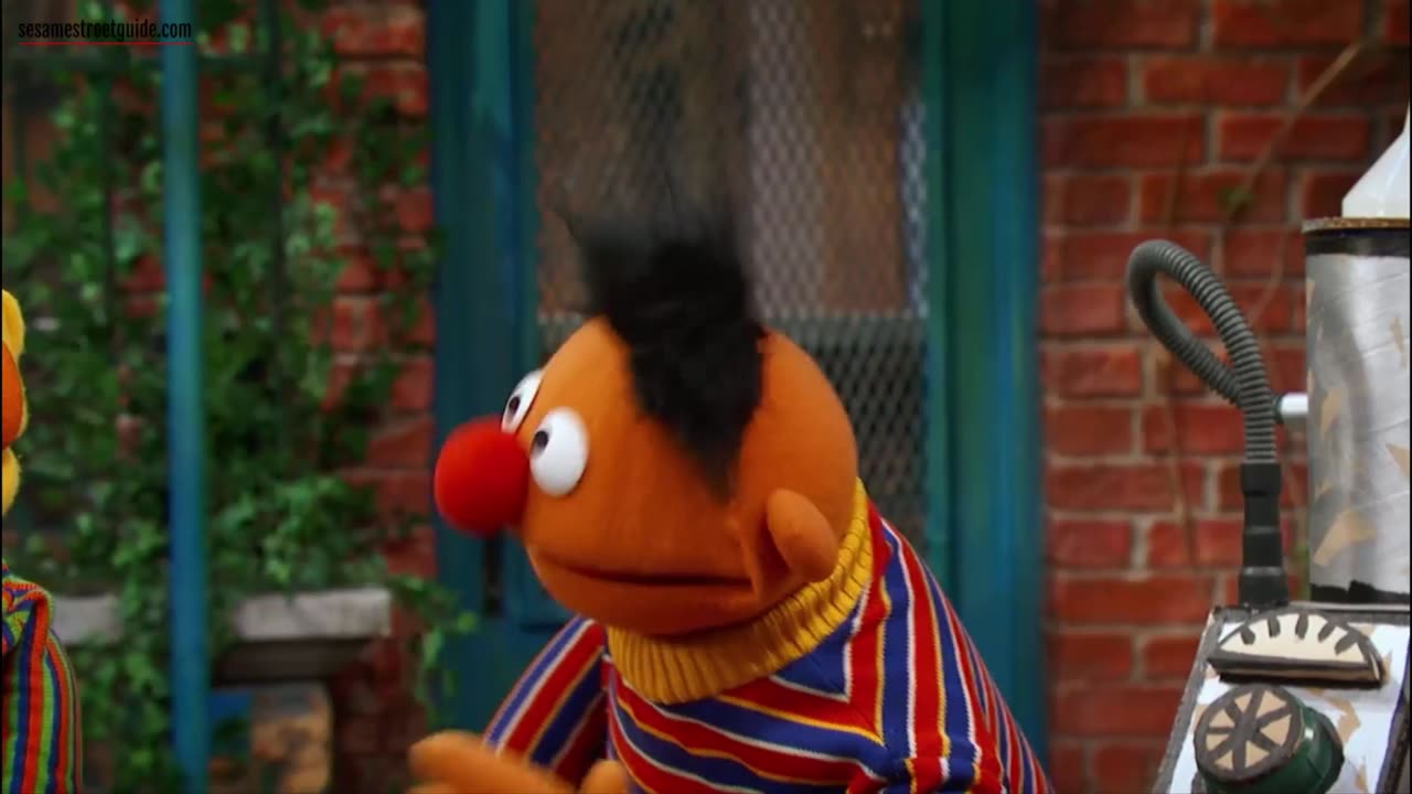 4905