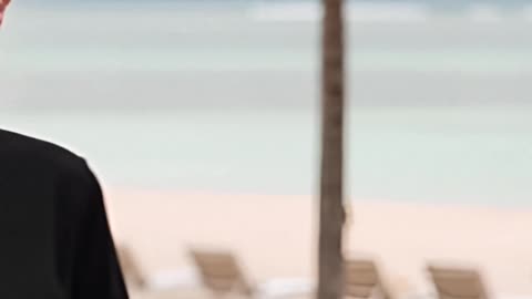 Can you guess what this shirt says without zooming in? Beach vibes and Banda pride #AmoLaBanda