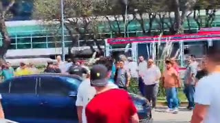 Airport Brawl in Buenos Aires: Taxi Drivers vs. Uber & Cabify