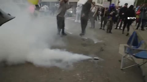 ICE Deploys Tear Gas In Portland Against ANTIFA #news #breakingnews