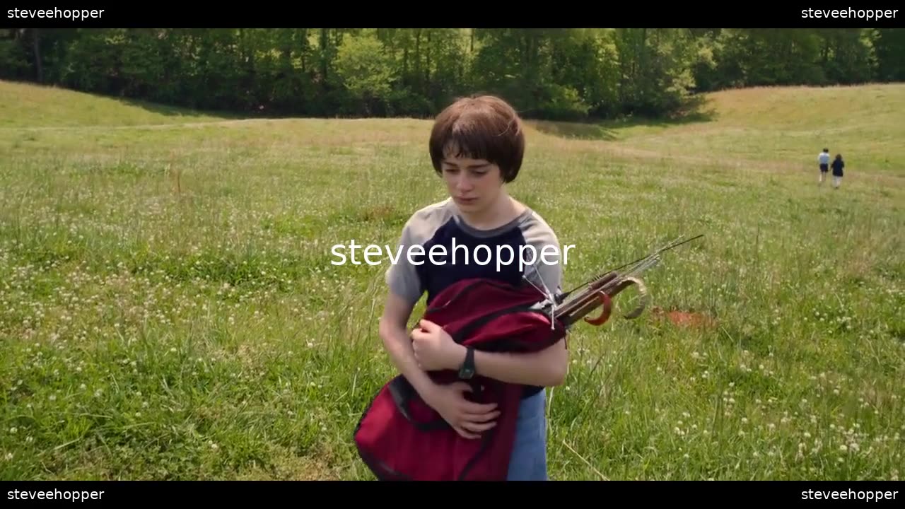 Stranger Things_S03E01_Chapter One: Suzie, Do You Copy?
