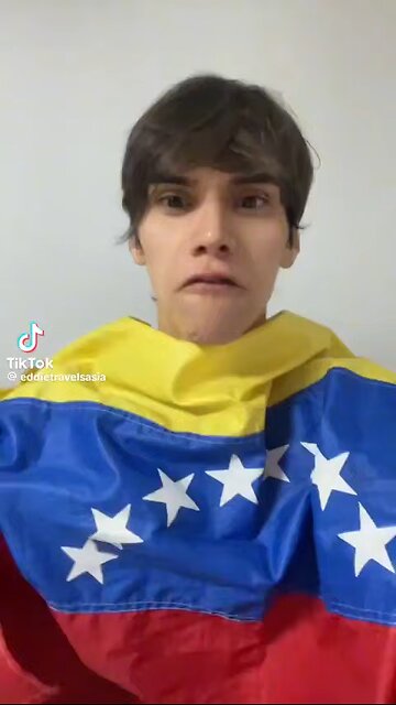 🇻🇪BOOM! Venezuelan man GOES OFF on the Left for protesting Donald Trump’s arrest of Maduro.