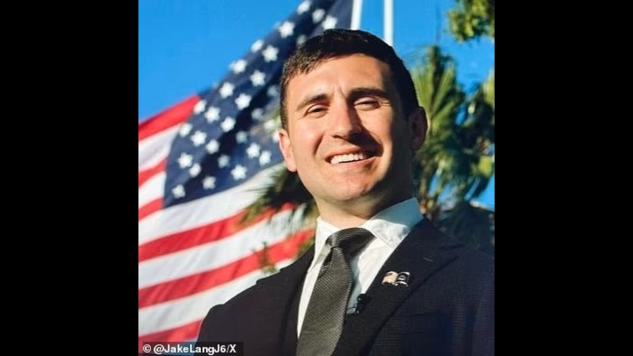 JAKE LANG UNCHAINED - “The FBI had 274 undercover agents controlling the crowd at the Capitol.”