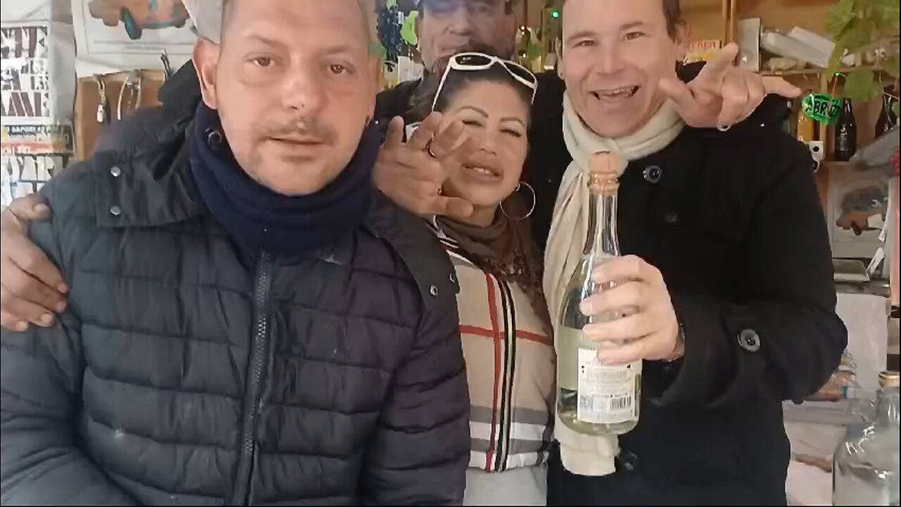 BUON NATALE DALL'OFFICINA DEL GRAPPOLO ROMA