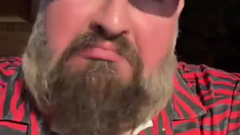 Anyone can ride this 🏍️🛵