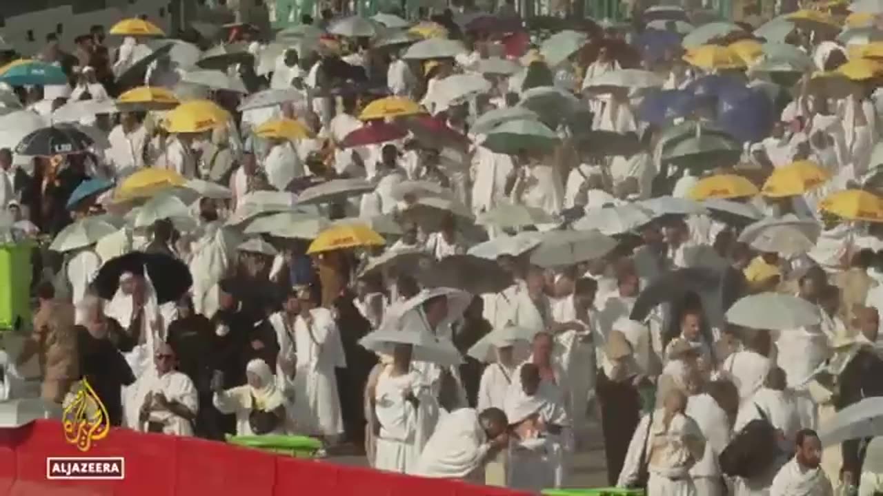 Muslim pilgrims converge on Mount Arafat for holiest day of Hajj