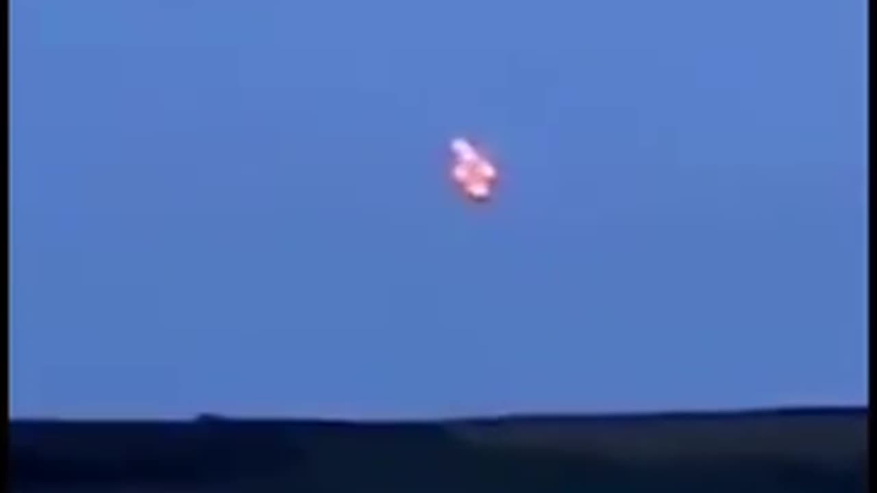 Alleged UFO or Drone Over Cornwall UK