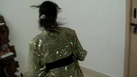 Ipsita Birthday Dance-Please Dont Stop The Music (2009)