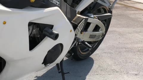 Essential Tools for Effortless VViViD Vinyl Vehicle Motorcycle Projects
