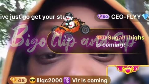 21 sitting outside Droski's house runs when she sees him 11/2/25 #bigoclipandsip